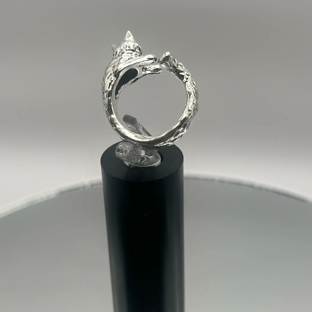 Brand New Silver Cat Ring